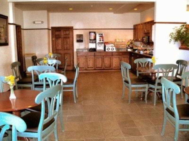 Best Western Desert Inn West Yellowstone Restaurant foto